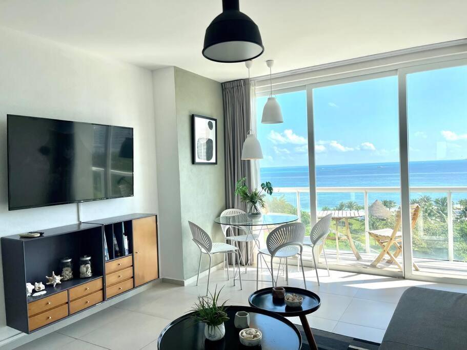 Apartment *sun Scape Beachfront By Casa Paraiso* *